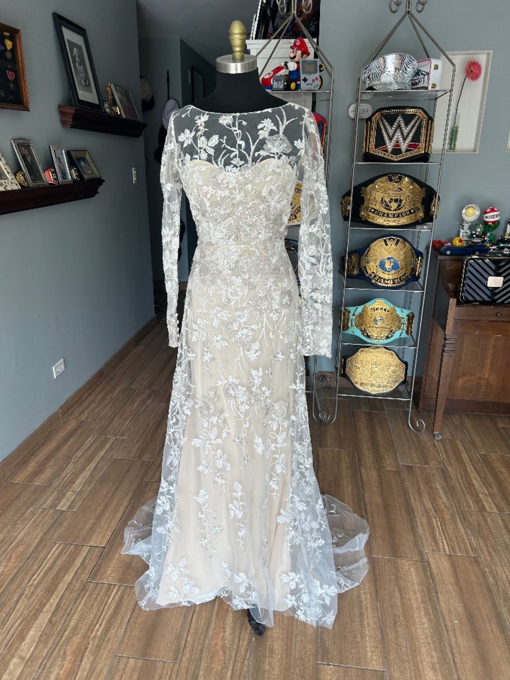 Anne Barge Ivory Eaton Bridal Gown size 4